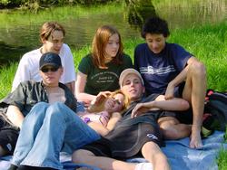 Click to see big picture (1024x768 pixels; 149 KB)