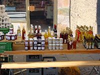 1201.jpg (87198 bytes)