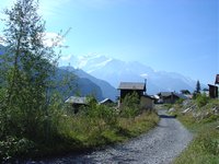 Click to see big picture (667x500 pixels; 104 KB)