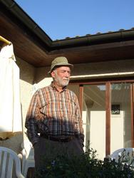 Cliquer pour agrandir l'image (1944x2592 pixels; 14762 KB)