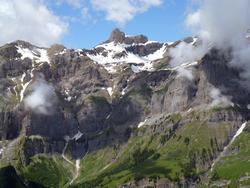 Click to see big picture (1024x768 pixels; 128 KB)