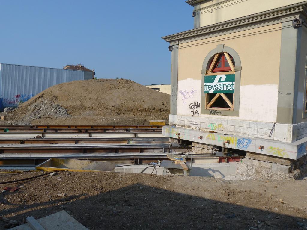 Clic pour l'image suivante