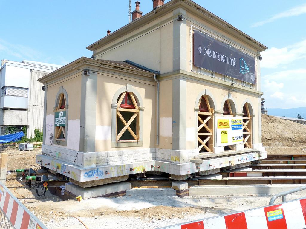 Clic pour l'image suivante