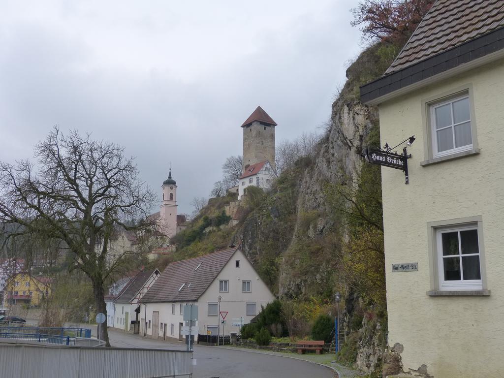 Clic pour l'image suivante