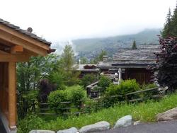 Click to see big picture (1024x768 pixels; 140 KB)