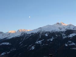 Click to see big picture (1024x768 pixels; 64 KB)