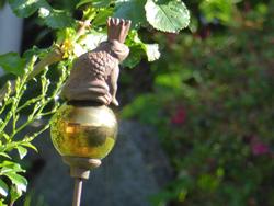 Click to see big picture (1024x768 pixels; 84 KB)