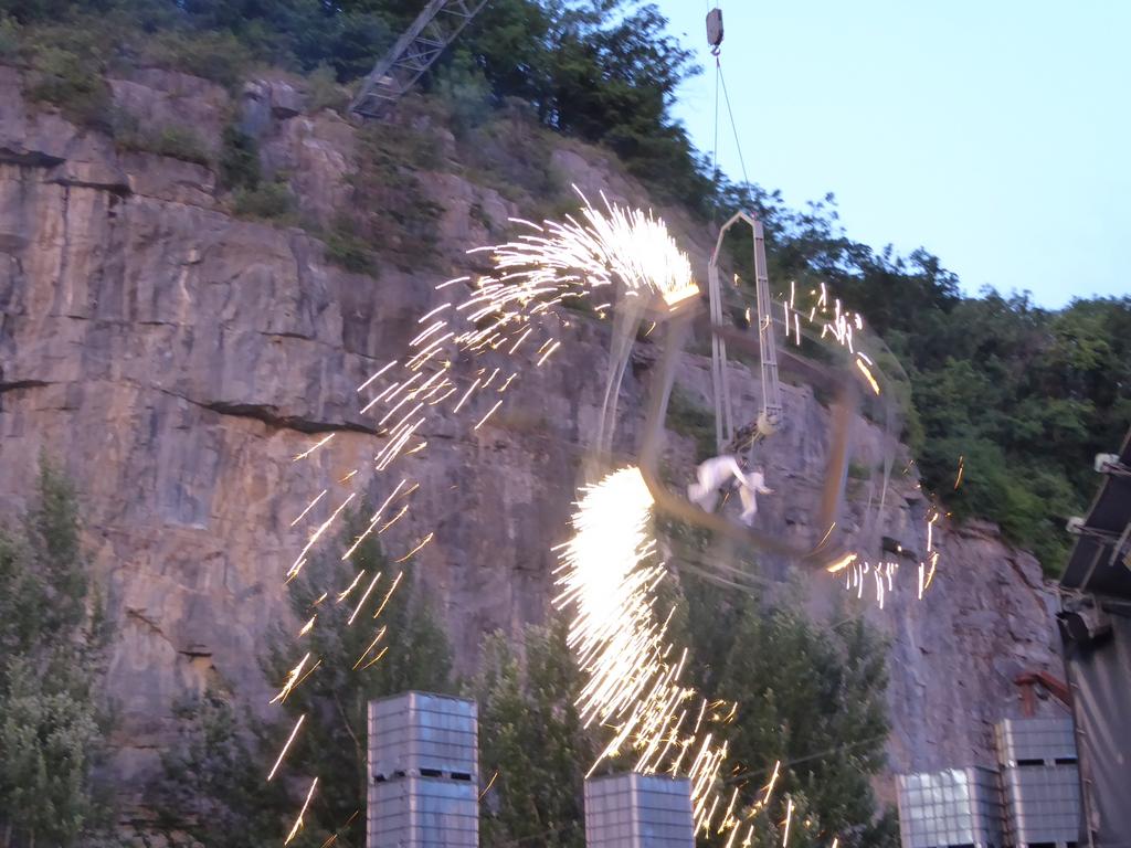 {Clic pour voir plus grand}