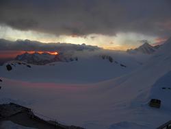 Click to see big picture (1024x768 pixels; 39 KB)