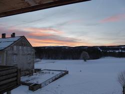 Click to see big picture (1024x768 pixels; 66 KB)