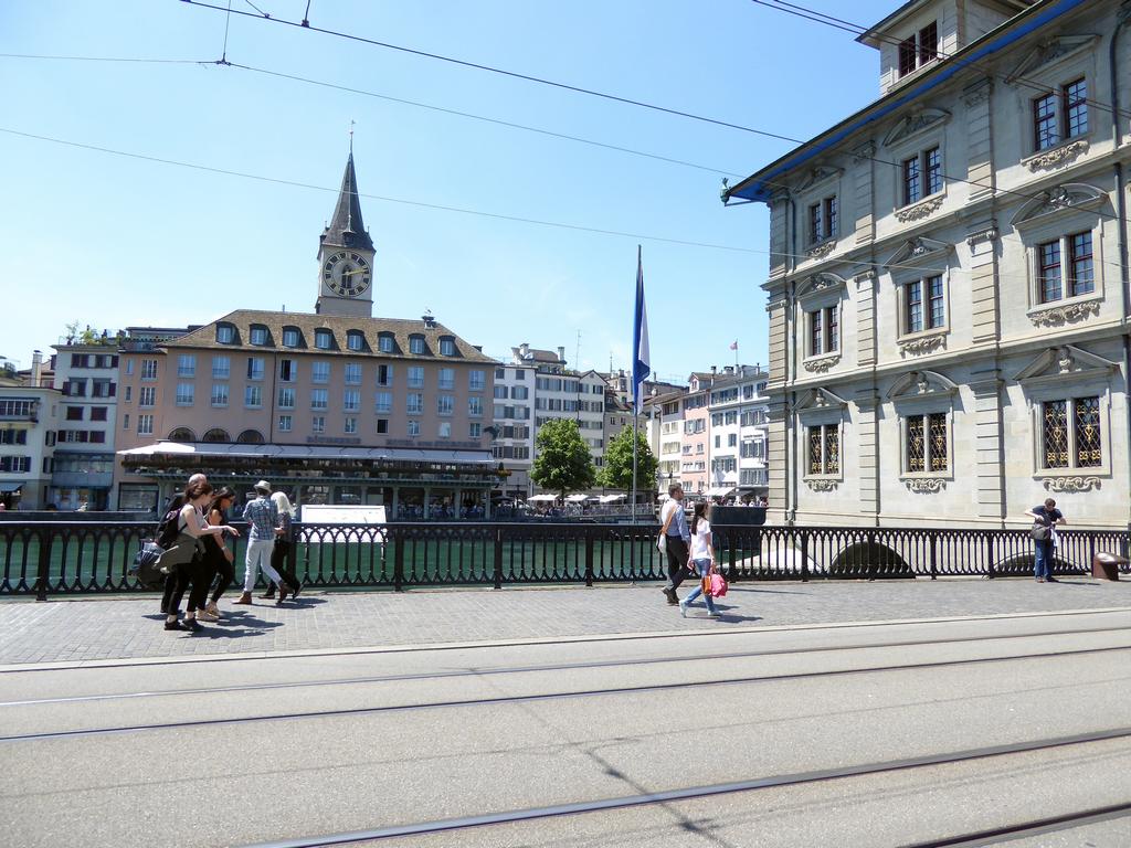 {Clic pour voir plus grand}