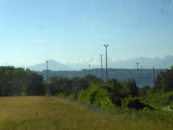 Click to see big picture (1024x768 pixels; 69 KB)