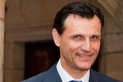 Pour agrandir l'image (844x565 pixels; 52 KB)