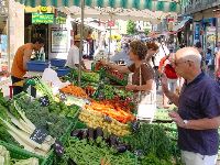 1213.jpg (112260 bytes)