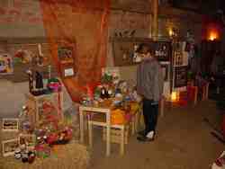 Click to see big picture (667x500 pixels; 28 KB)